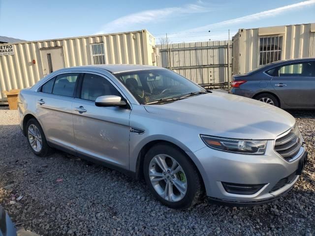 2016 Ford Taurus SEL