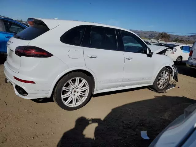 2016 Porsche Cayenne GTS