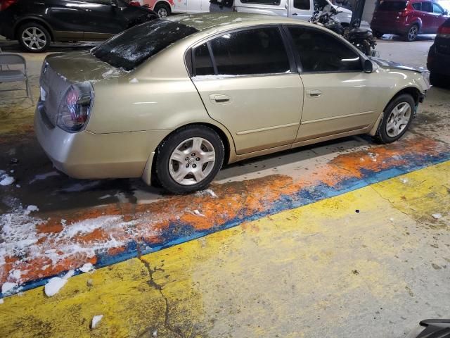 2003 Nissan Altima Base