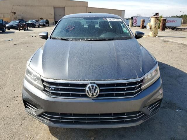 2018 Volkswagen Passat S