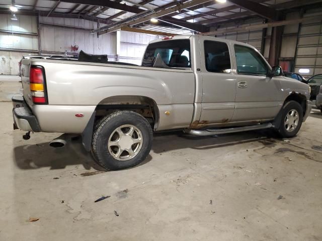 2004 GMC Sierra K1500 Denali