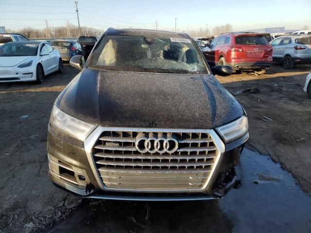 2017 Audi Q7 Premium