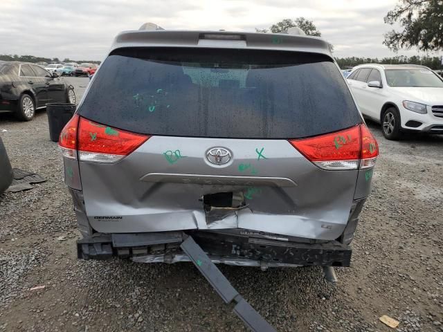 2012 Toyota Sienna LE