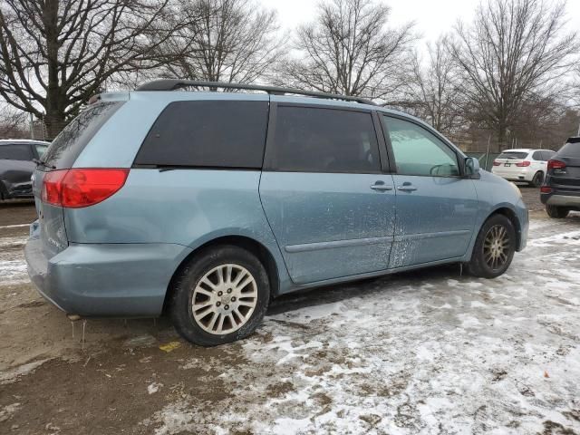 2007 Toyota Sienna XLE