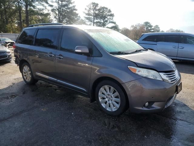 2014 Toyota Sienna XLE