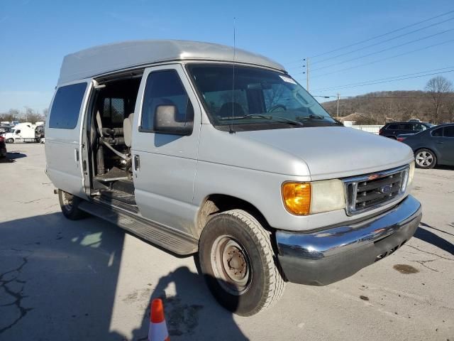 2007 Ford Econoline E350 Super Duty Wagon