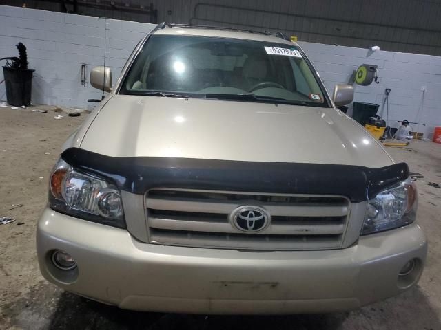 2005 Toyota Highlander Limited