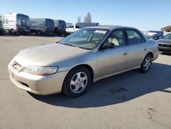 Compre carros salvage a la venta ahora en subasta: 2000 Honda Accord EX