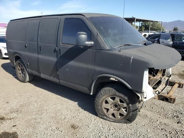 2004 Chevrolet Express G1500