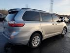 2015 Toyota Sienna XLE