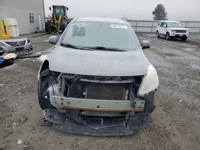 2012 Nissan Versa S