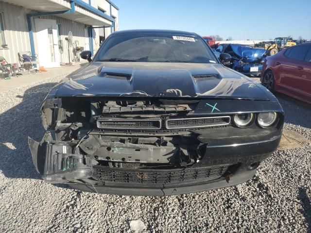 2017 Dodge Challenger SXT