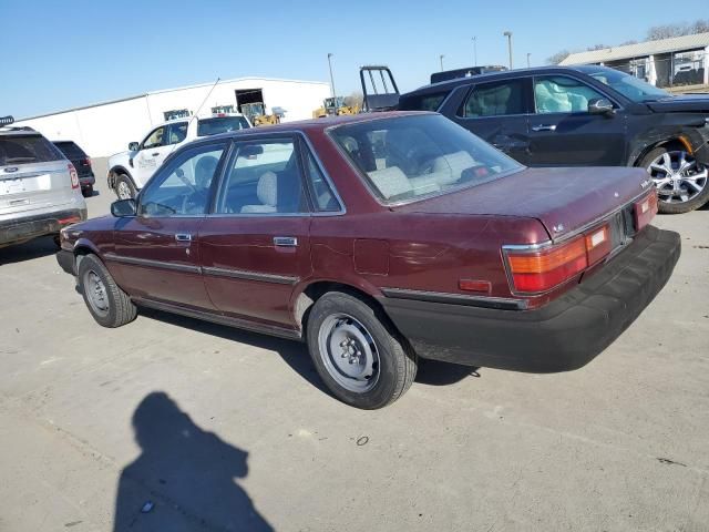 1990 Toyota Camry DLX