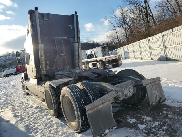 1998 Freightliner Conventional FLC120