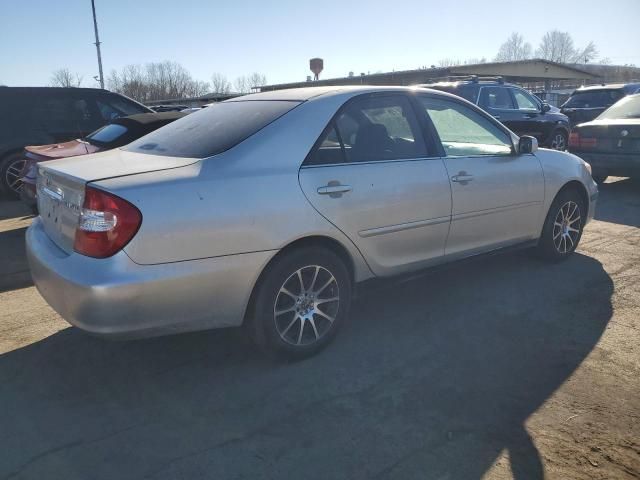 2004 Toyota Camry LE