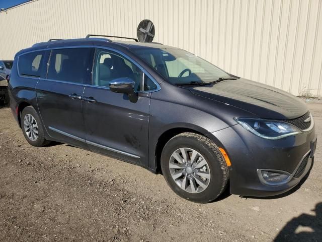 2020 Chrysler Pacifica Hybrid Limited