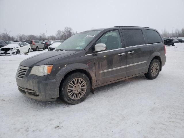 2015 Chrysler Town & Country Touring L