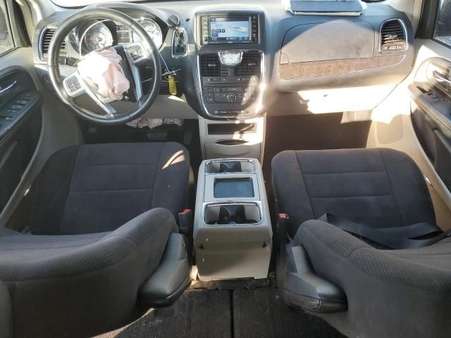 2011 Chrysler Town & Country Touring