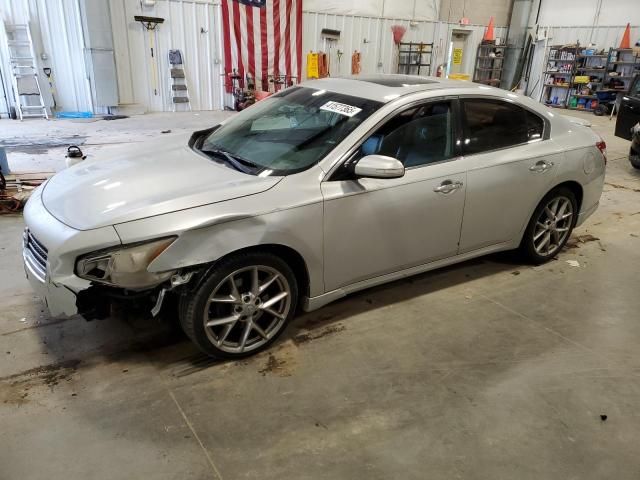 2010 Nissan Maxima S