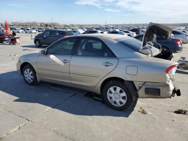 2004 Toyota Camry LE