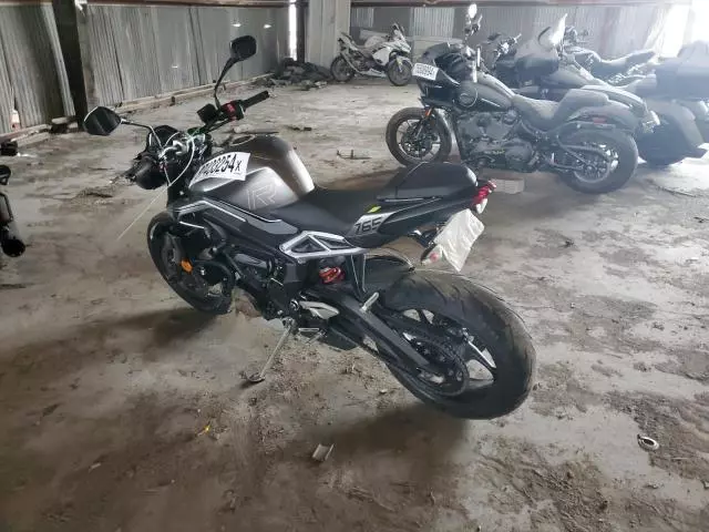 2024 Triumph Street Triple 765 R