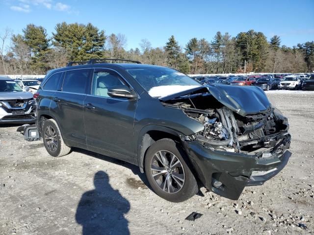 2017 Toyota Highlander LE