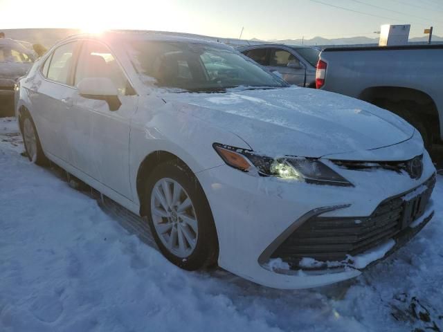 2023 Toyota Camry LE