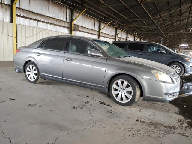 2005 Toyota Avalon XL