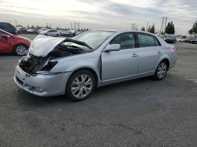 2010 Toyota Avalon XL