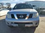 2005 Nissan Pathfinder LE