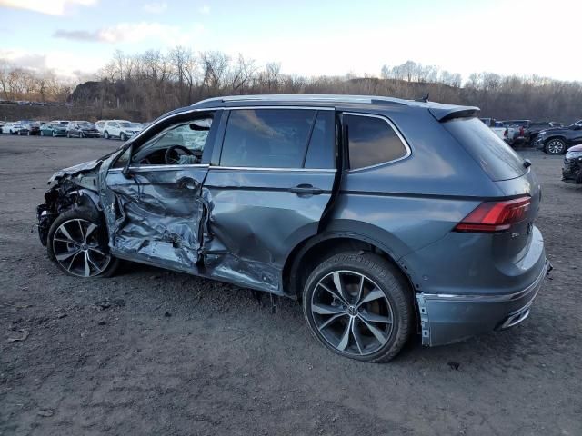 2024 Volkswagen Tiguan SEL R-LINE Black