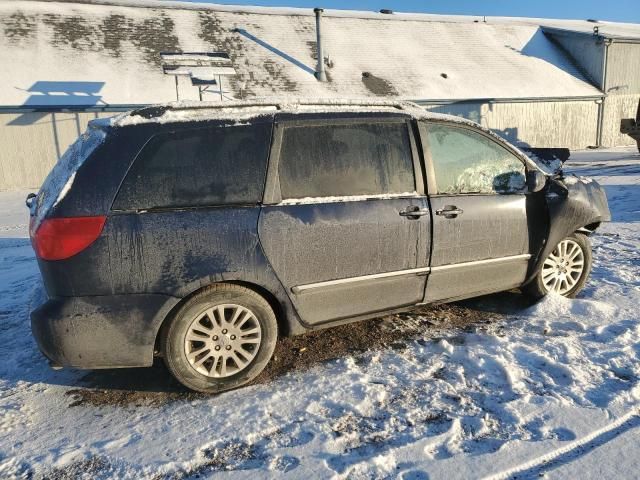 2007 Toyota Sienna XLE