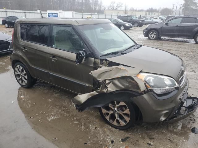 2013 KIA Soul +