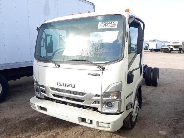 2024 Isuzu NPR HD