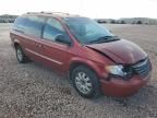 2005 Chrysler Town & Country Touring