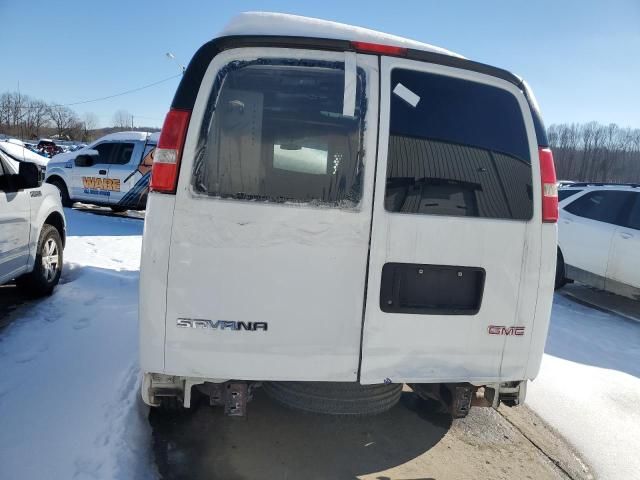 2017 GMC Savana G2500