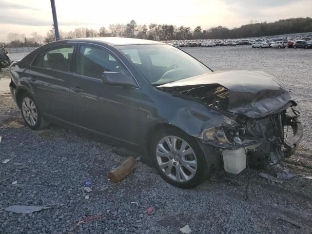 2010 Toyota Avalon XL