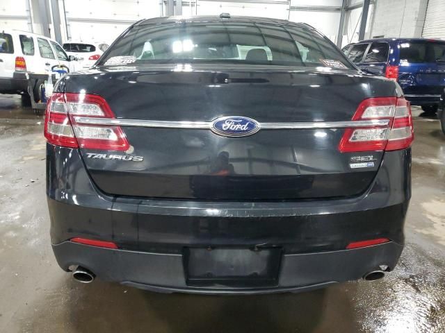 2014 Ford Taurus SEL