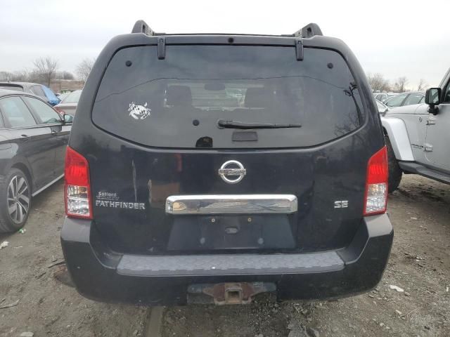 2005 Nissan Pathfinder LE