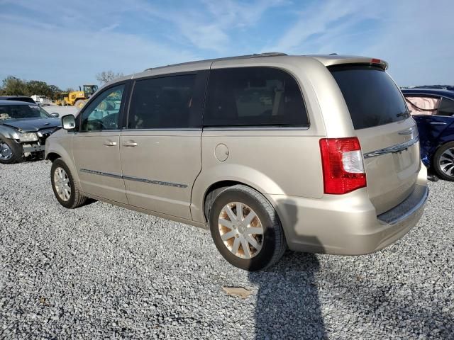 2013 Chrysler Town & Country Touring