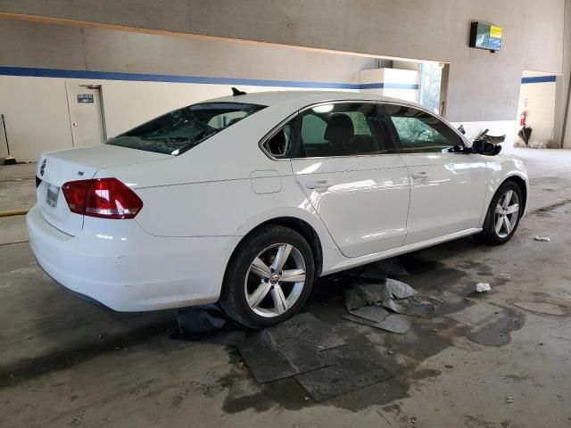 2012 Volkswagen Passat SE