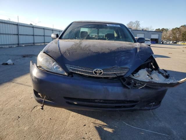 2004 Toyota Camry LE