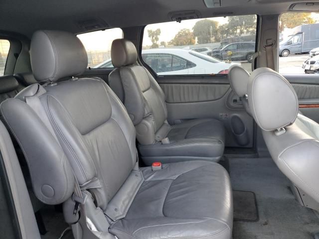 2008 Toyota Sienna XLE