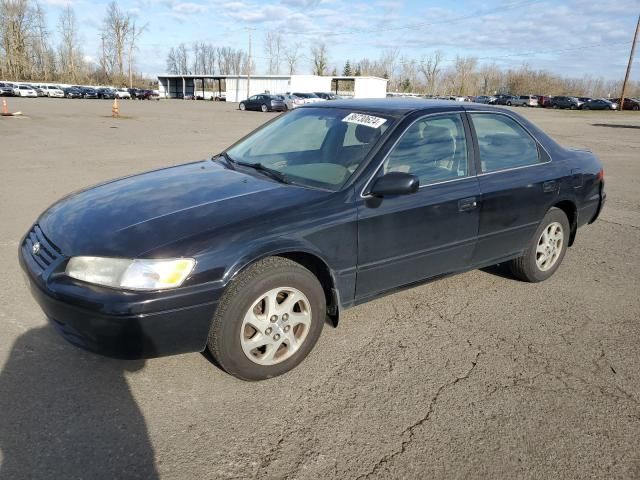 1998 Toyota Camry LE