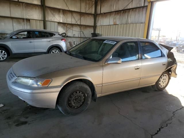 1999 Toyota Camry LE