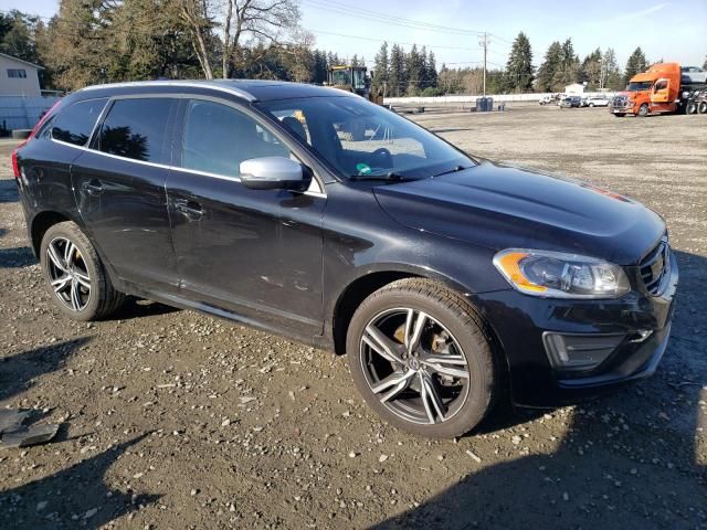 2017 Volvo XC60 T6 R-DESIGN Platinum