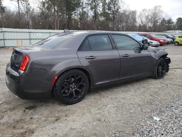 2019 Chrysler 300 Touring