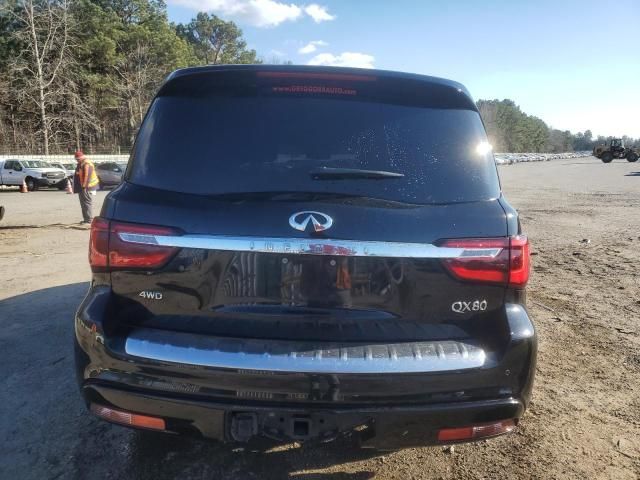 2022 Infiniti QX80 Luxe