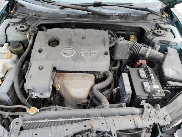 2002 Nissan Altima Base