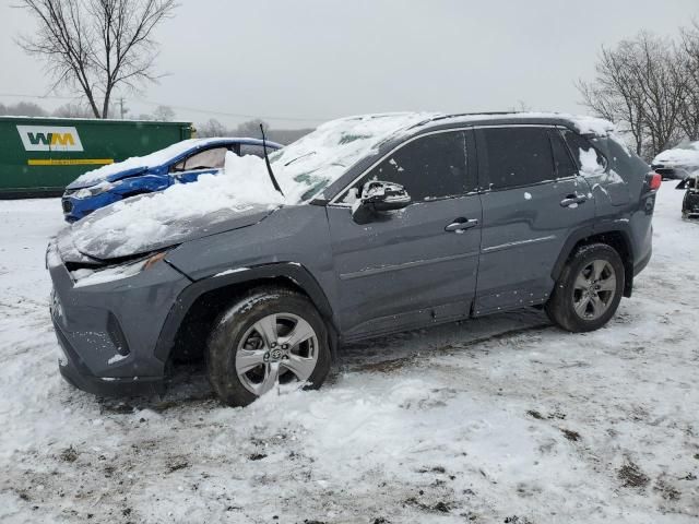 2022 Toyota Rav4 XLE